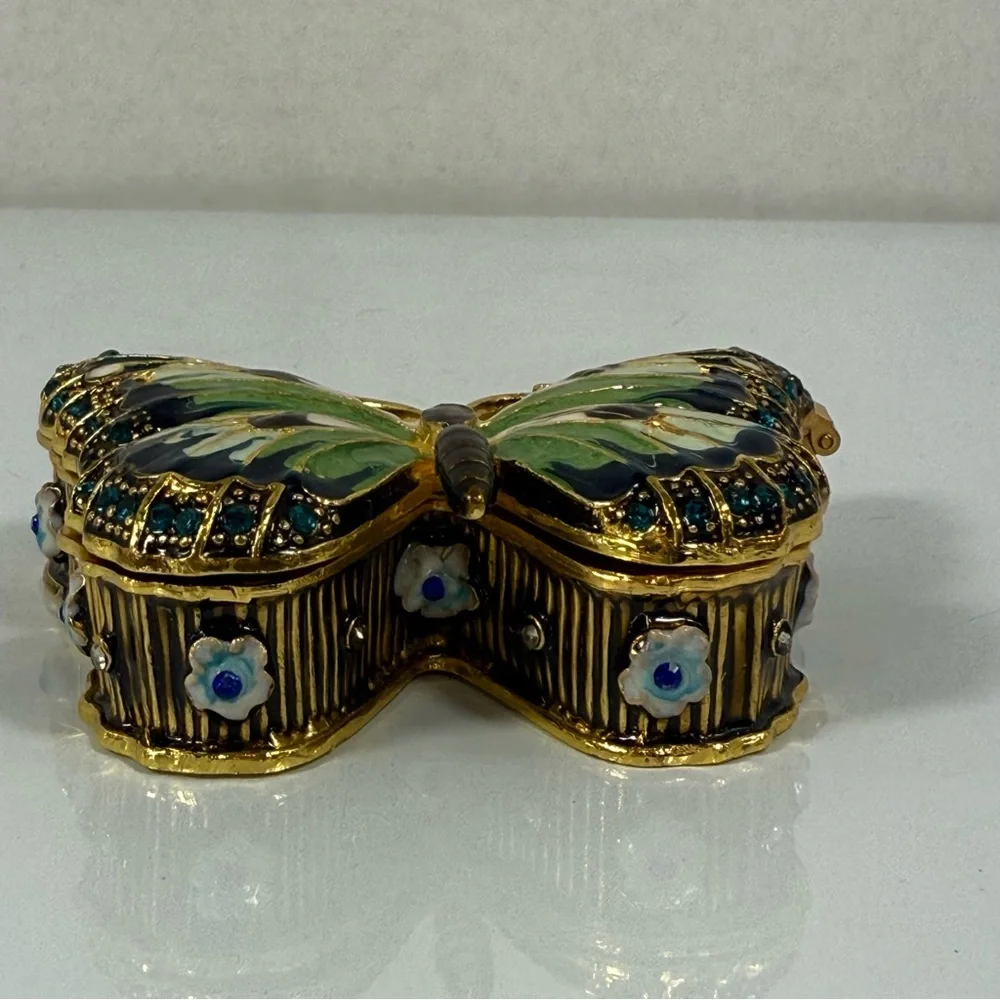 Gold-Tone Butterfly Enamel Magnet Hinged Trinket Box in‎ Green and Teal
